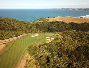 Kauri Cliffs 4th Aerial Green